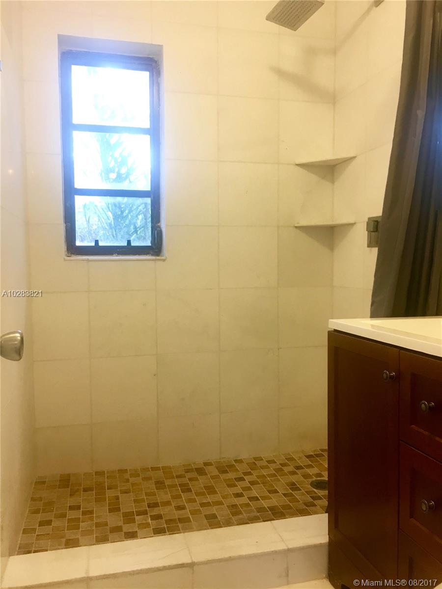 South Miami Villas Condo - Residential Lease