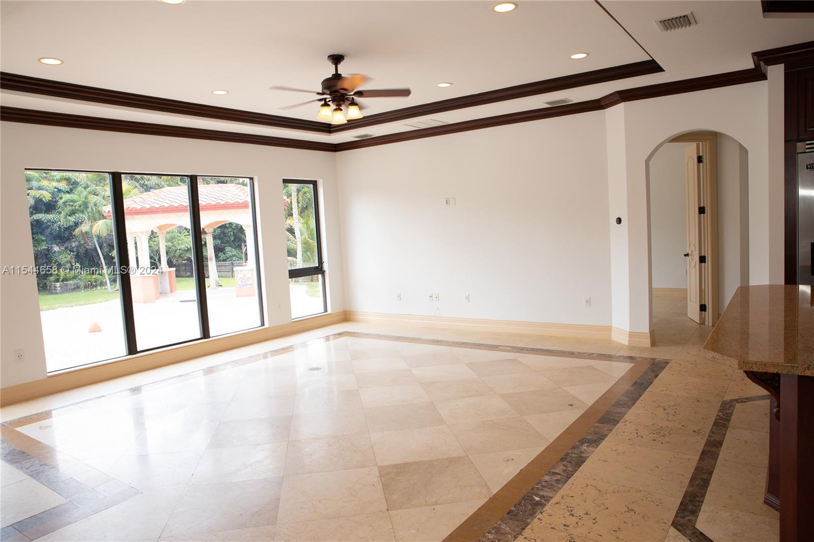 FLA FRUIT LANDS CO - Residential