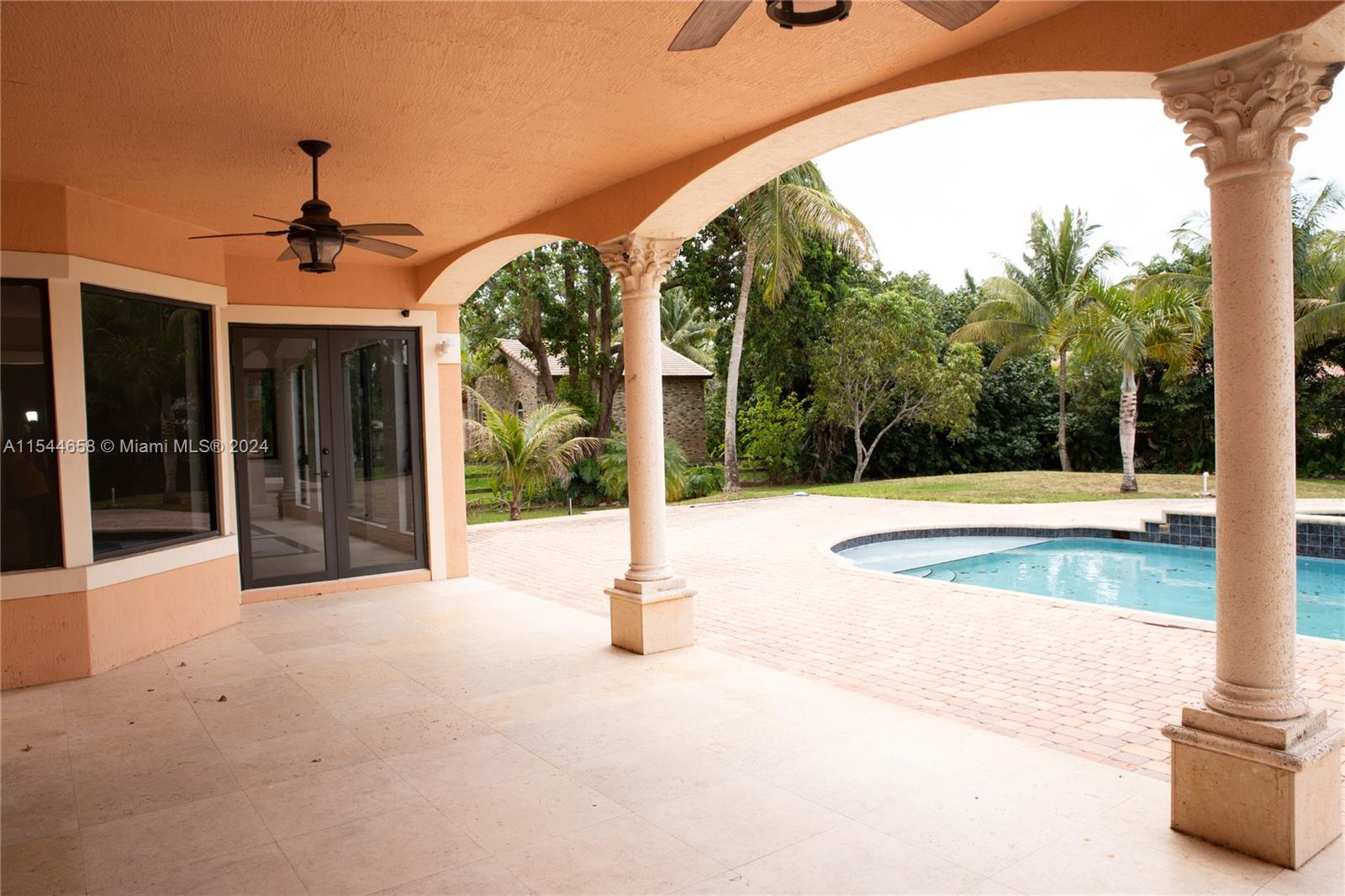 FLA FRUIT LANDS CO - Residential