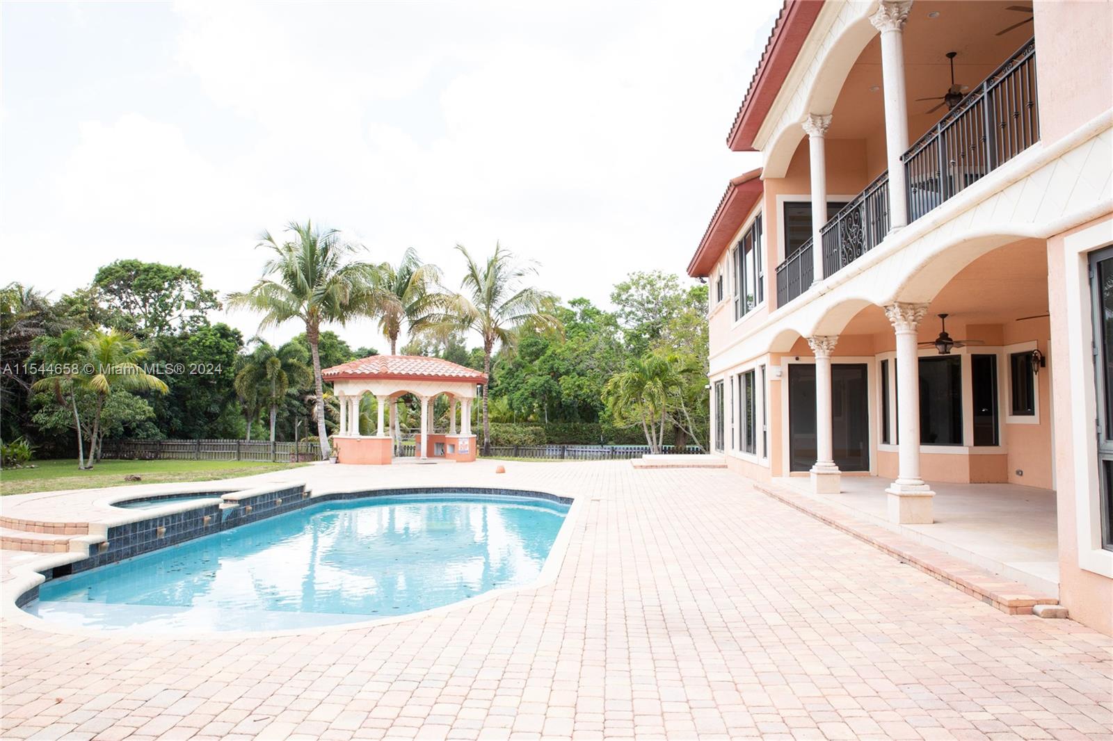 FLA FRUIT LANDS CO - Residential