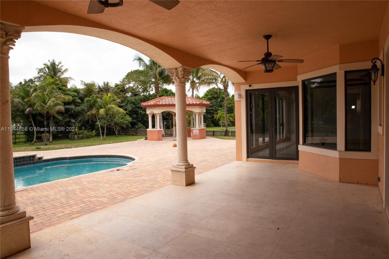 FLA FRUIT LANDS CO - Residential