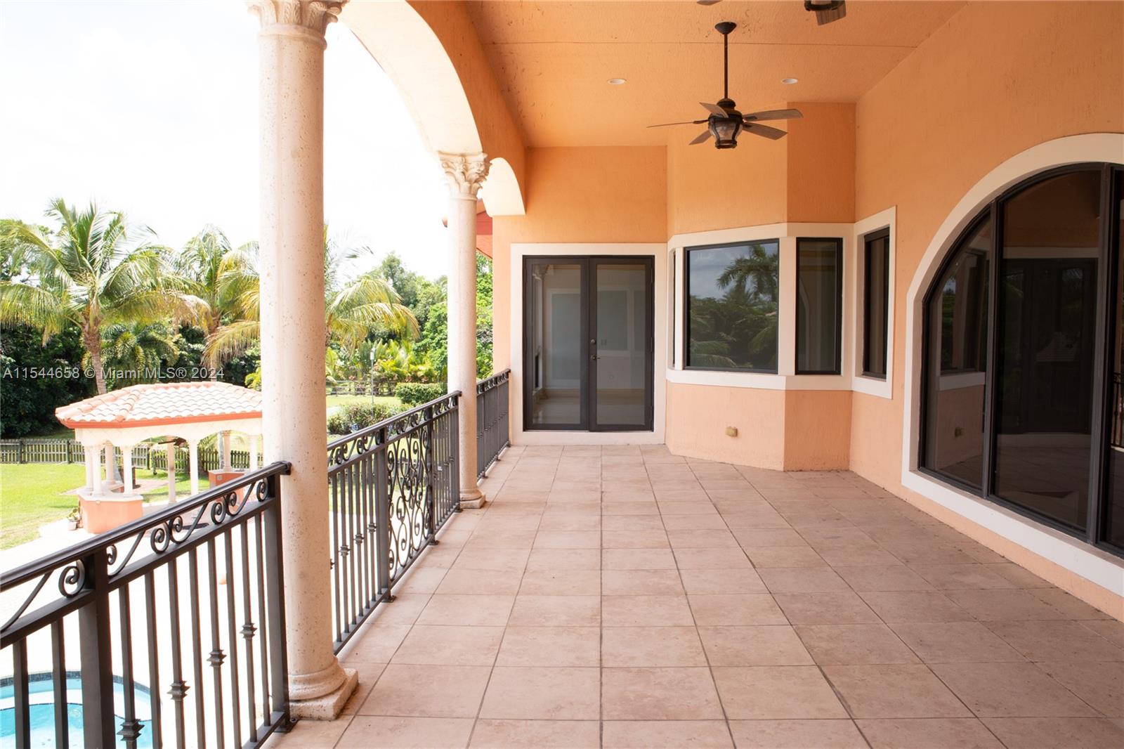 FLA FRUIT LANDS CO - Residential