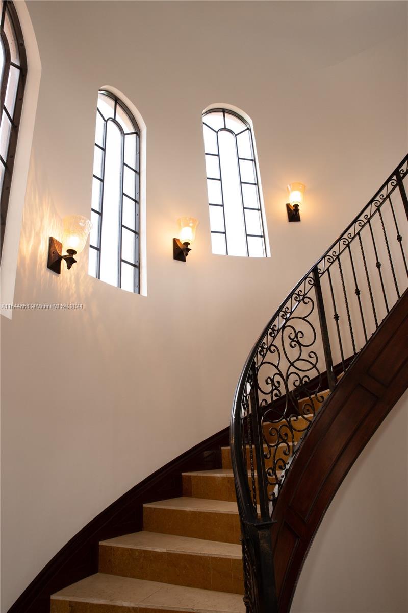 FLA FRUIT LANDS CO - Residential