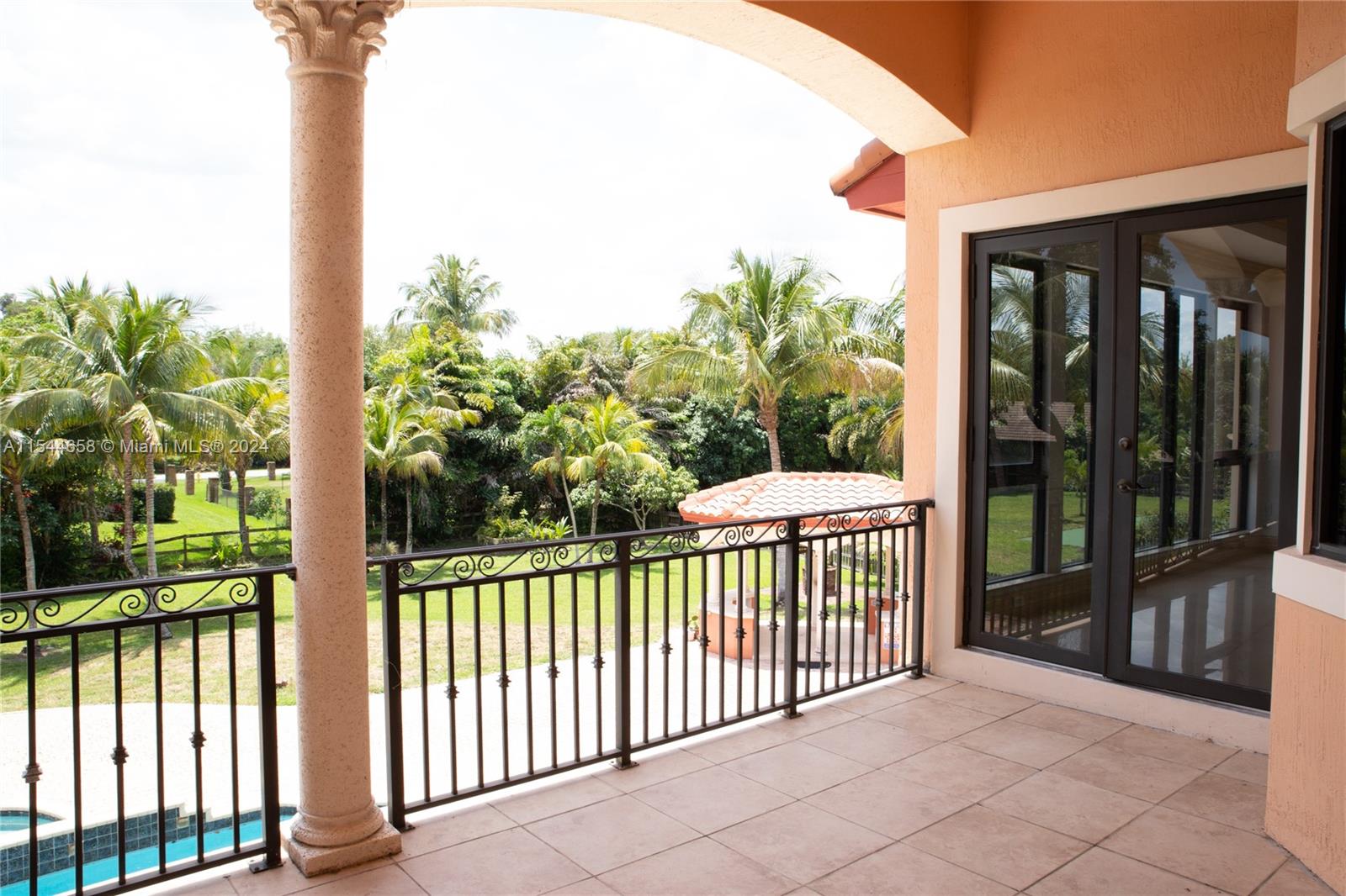 FLA FRUIT LANDS CO - Residential