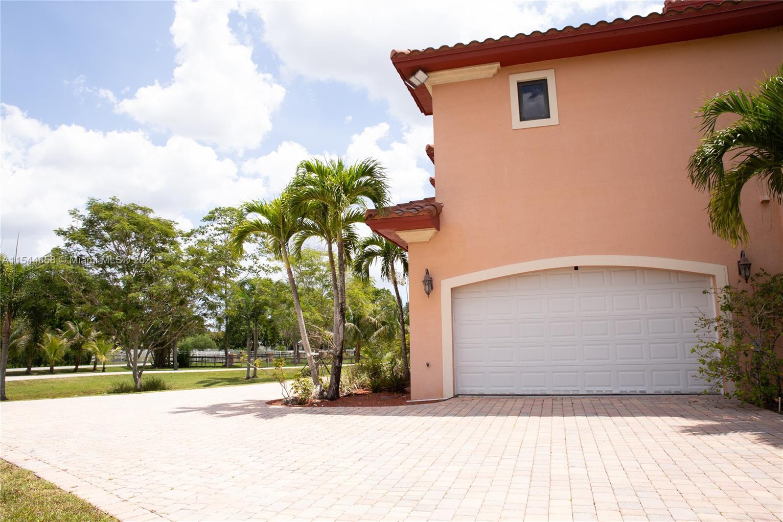 FLA FRUIT LANDS CO - Residential