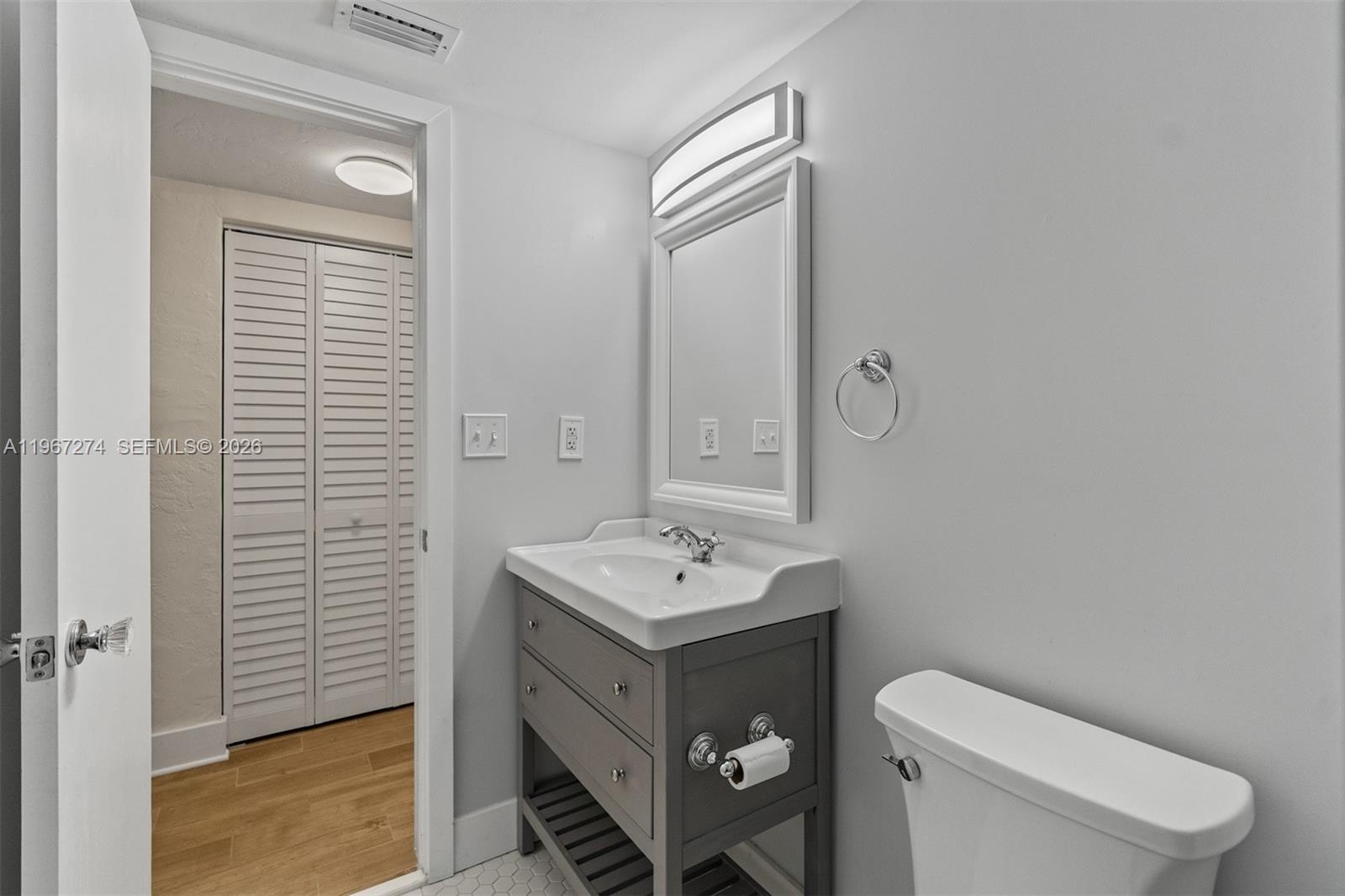 VILLA CAPRI CONDO - Residential