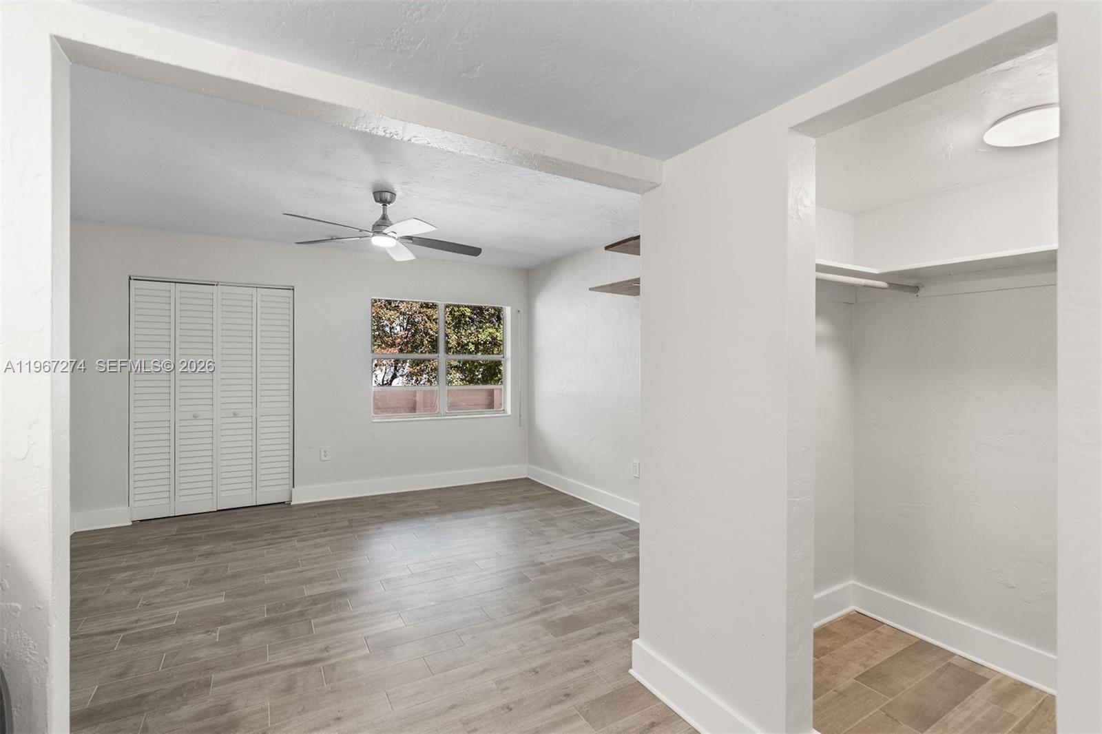 VILLA CAPRI CONDO - Residential