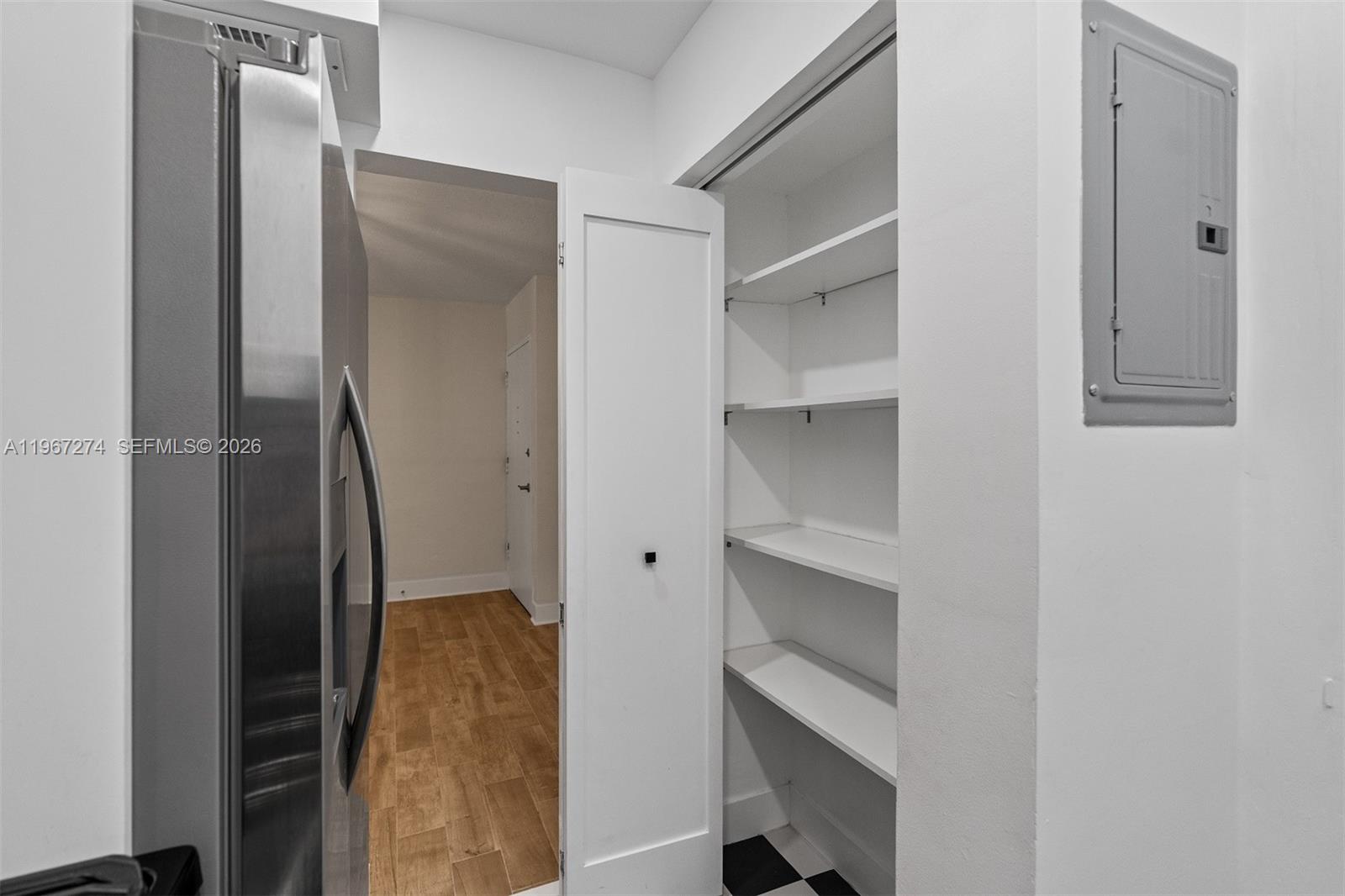 VILLA CAPRI CONDO - Residential