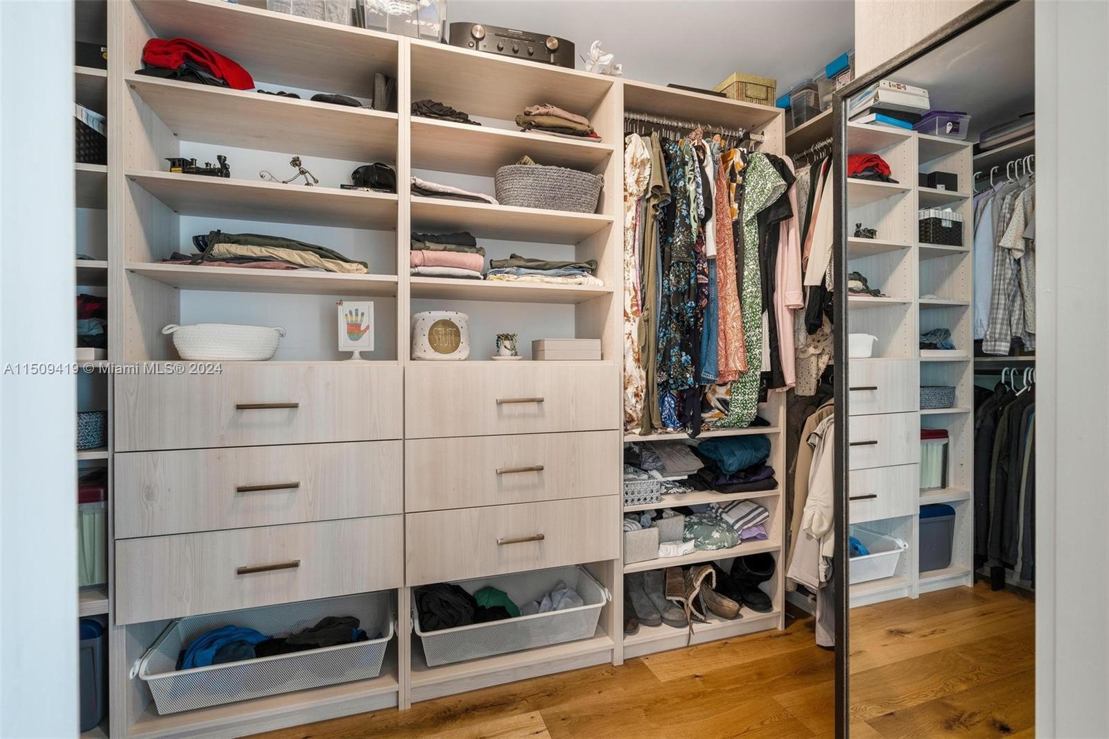 TANGERINE SUB - Residential