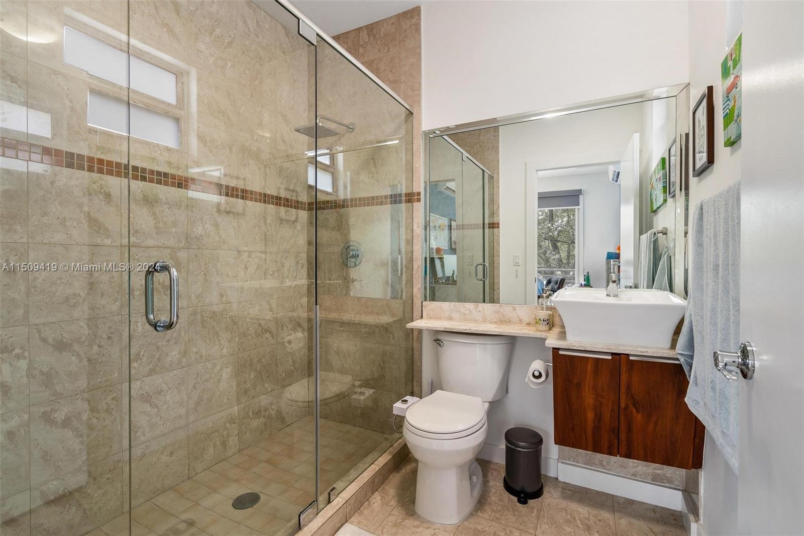 TANGERINE SUB - Residential