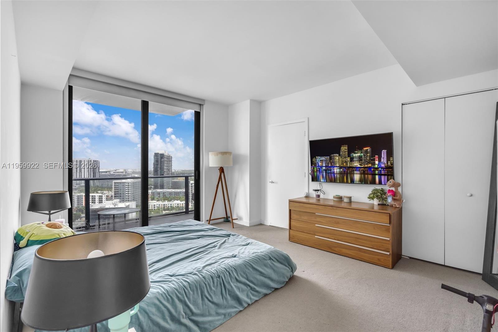 PARAISO BAYVIEWS CONDO - Residential Lease