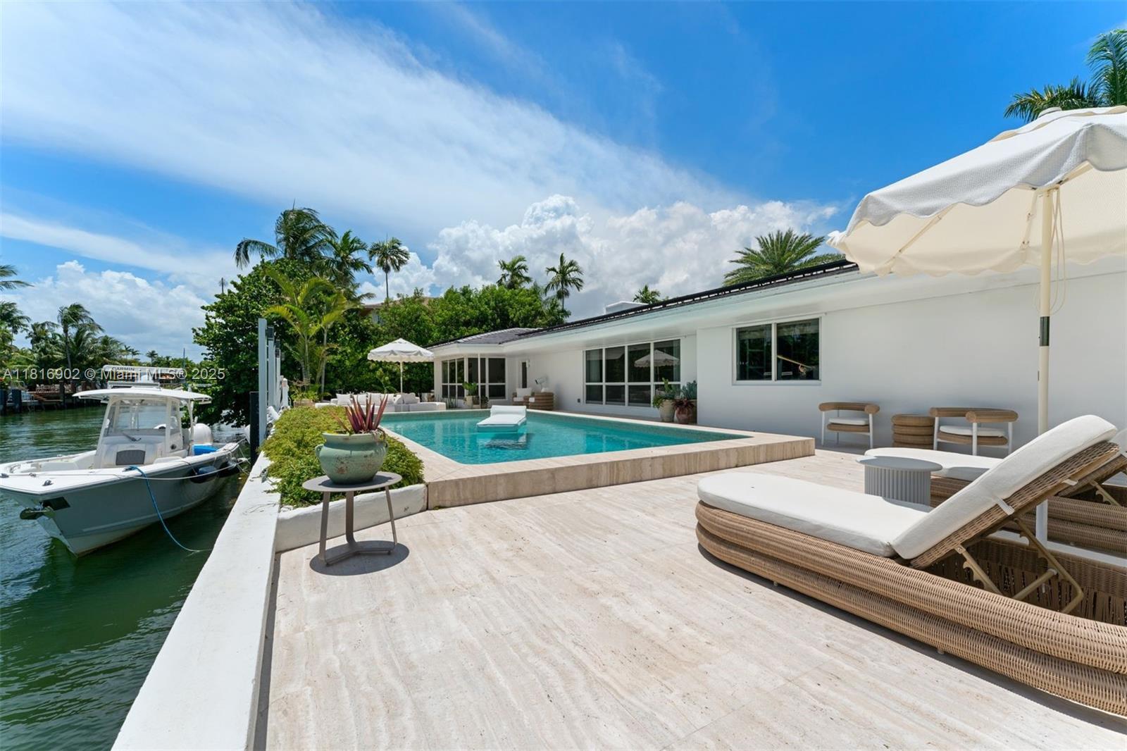 DAVIS HARBOR - Residential