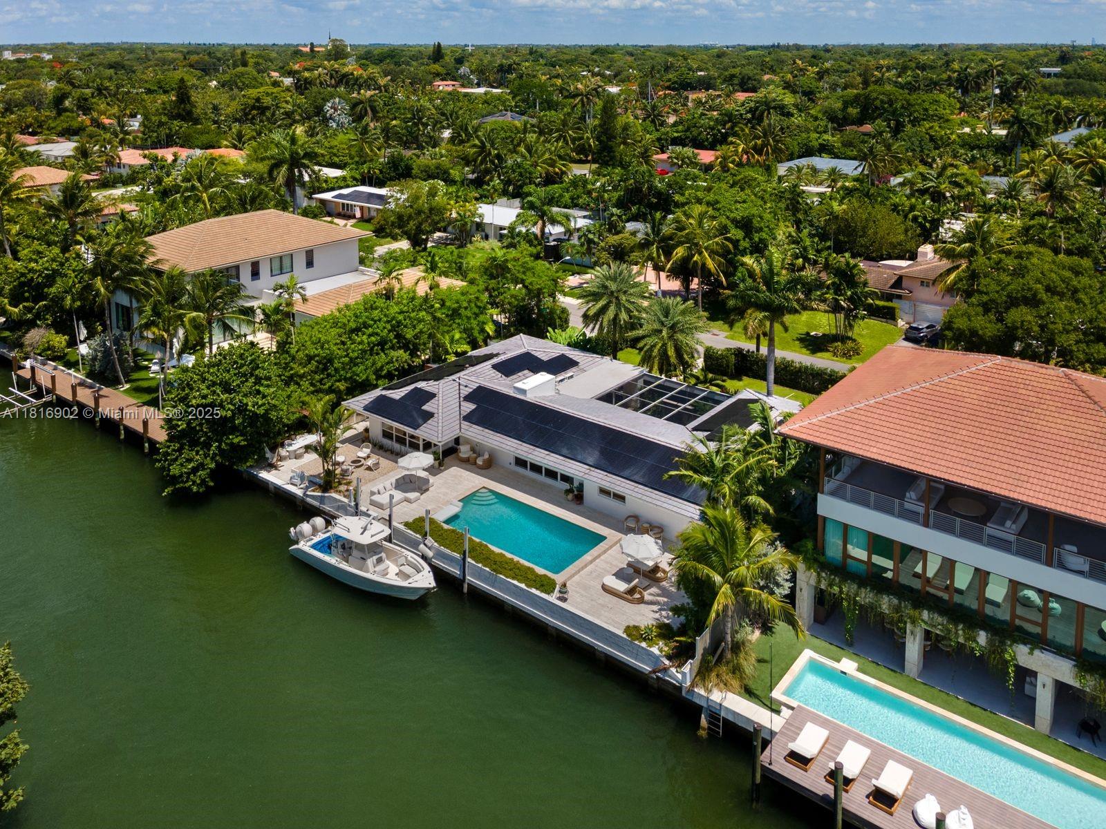 DAVIS HARBOR - Residential
