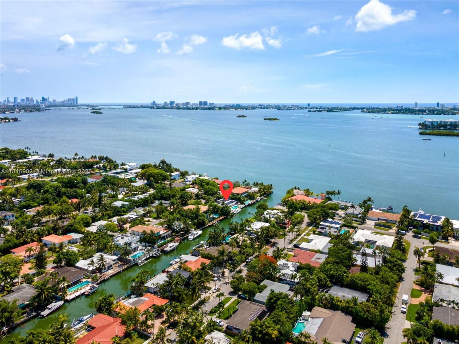 DAVIS HARBOR - Residential