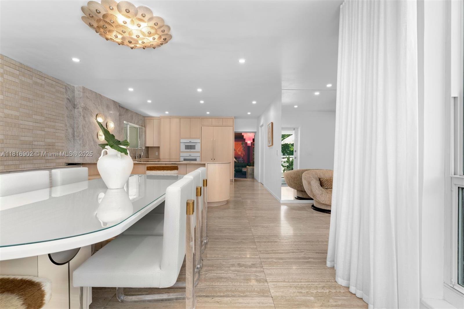DAVIS HARBOR - Residential