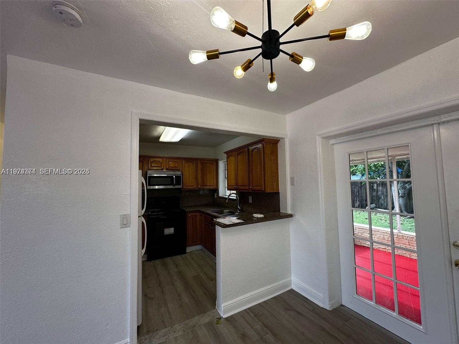 11840 SW 175th Ter 11840