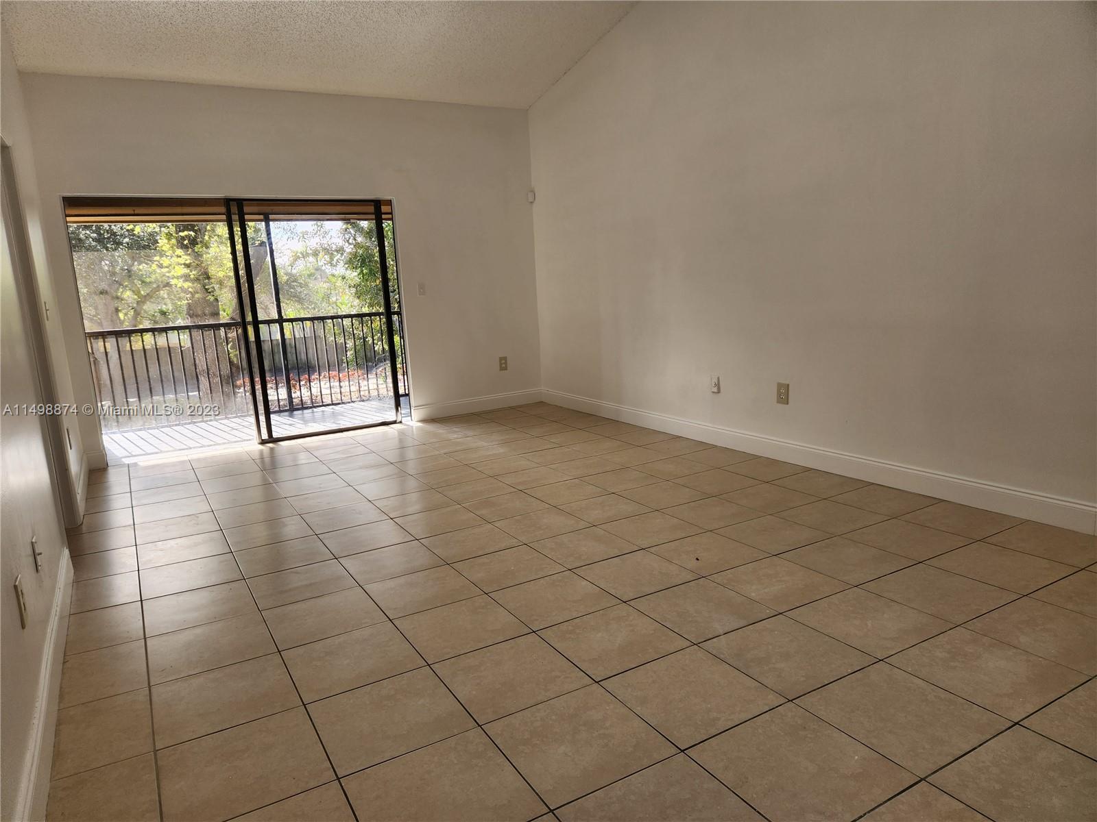 VERANO @ MIRAMAR CONDO - Residential Lease