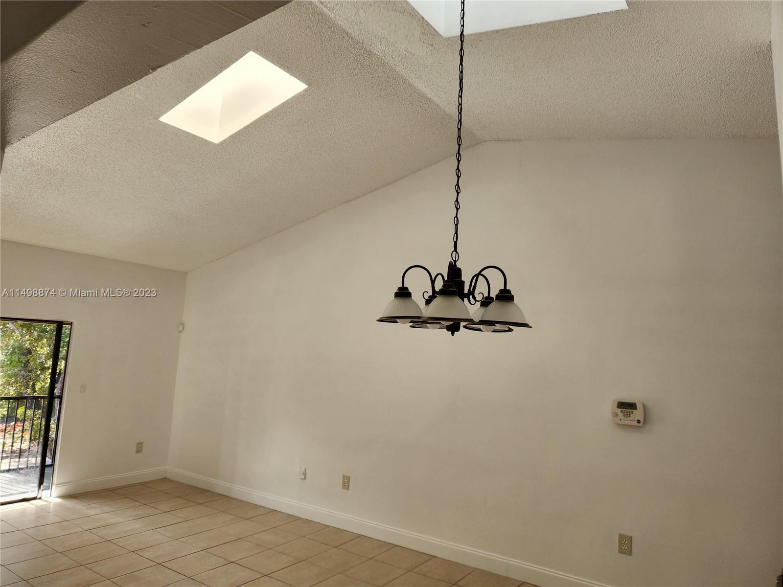 VERANO @ MIRAMAR CONDO - Residential Lease