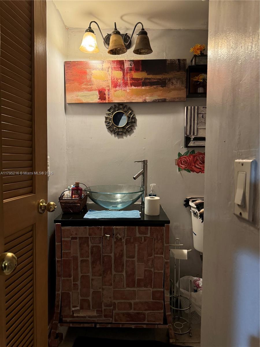 ENCLAVE AT THE PARK CONDO - Residential