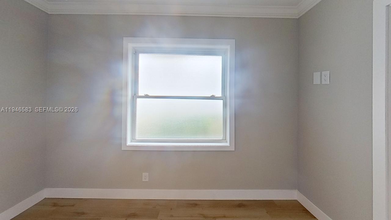 VERO ISLES PLAT NO 6 - Residential