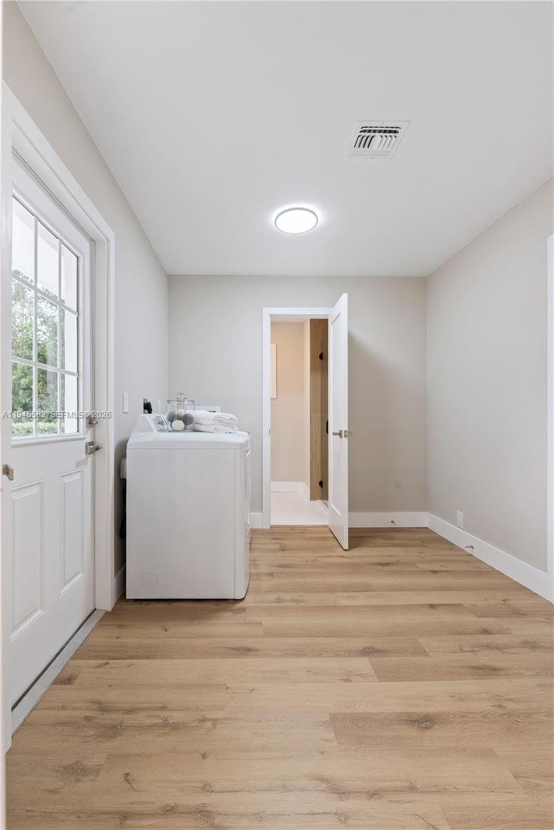 VERO ISLES PLAT NO 6 - Residential