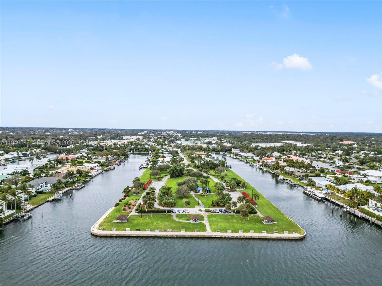 VERO ISLES PLAT NO 6 - Residential