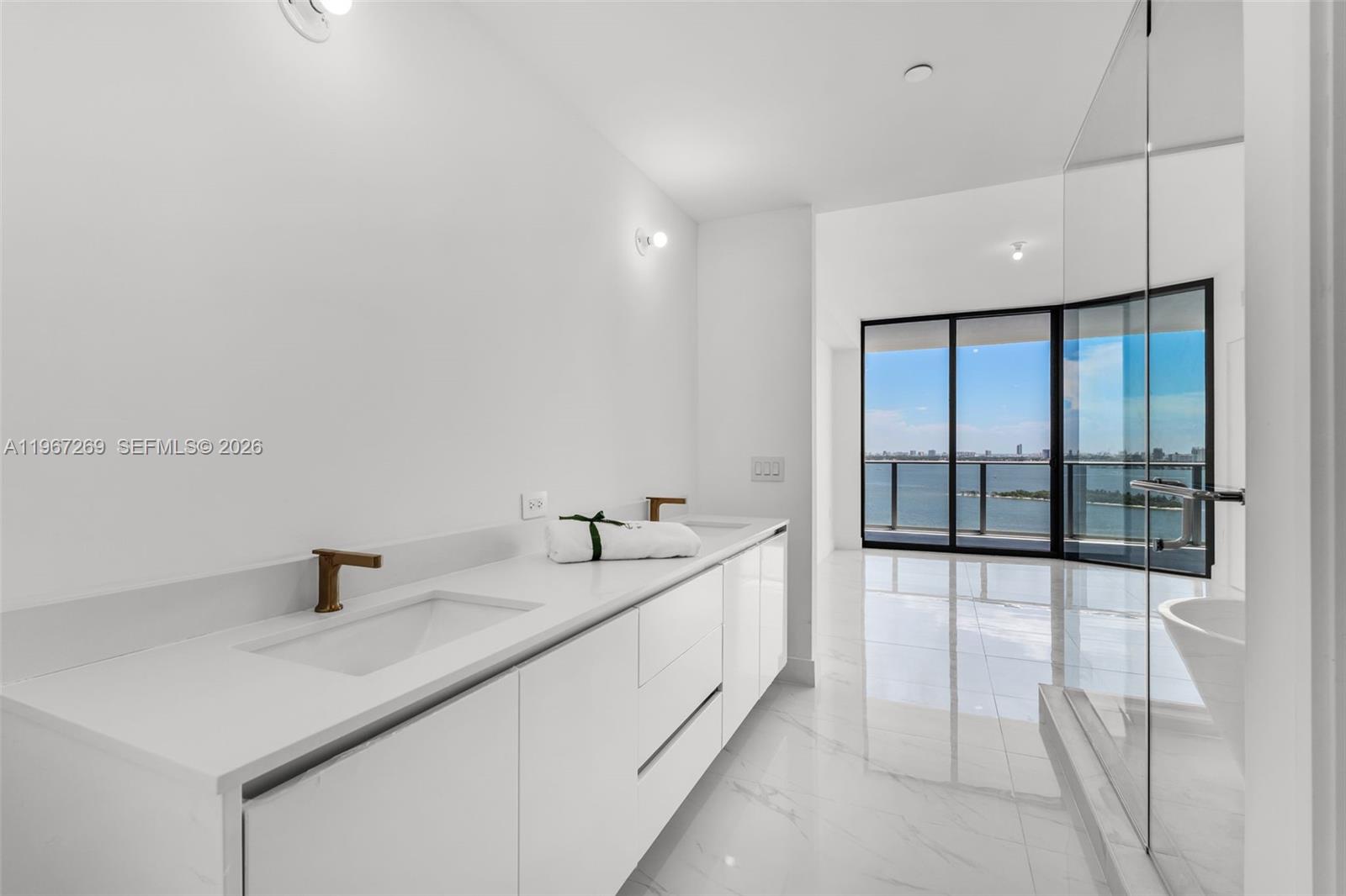 Aria Reserve South Tower - Residential