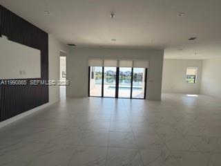 TUSCAN ISLES - Residential