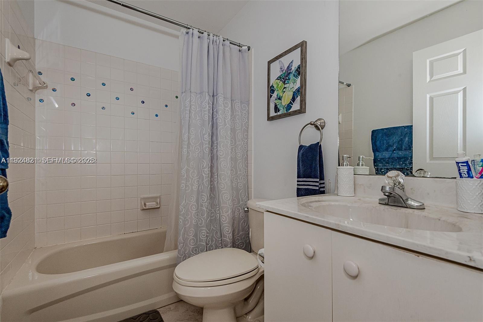 SECTOR 2-PARCELS 21A 25 2 - Residential Lease