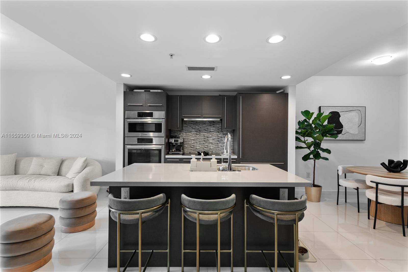 Property for Sale at 7661 Nw 107th Ave 304, Doral, Miami-Dade County, Florida - Bedrooms: 1 
Bathrooms: 2  - $340,000