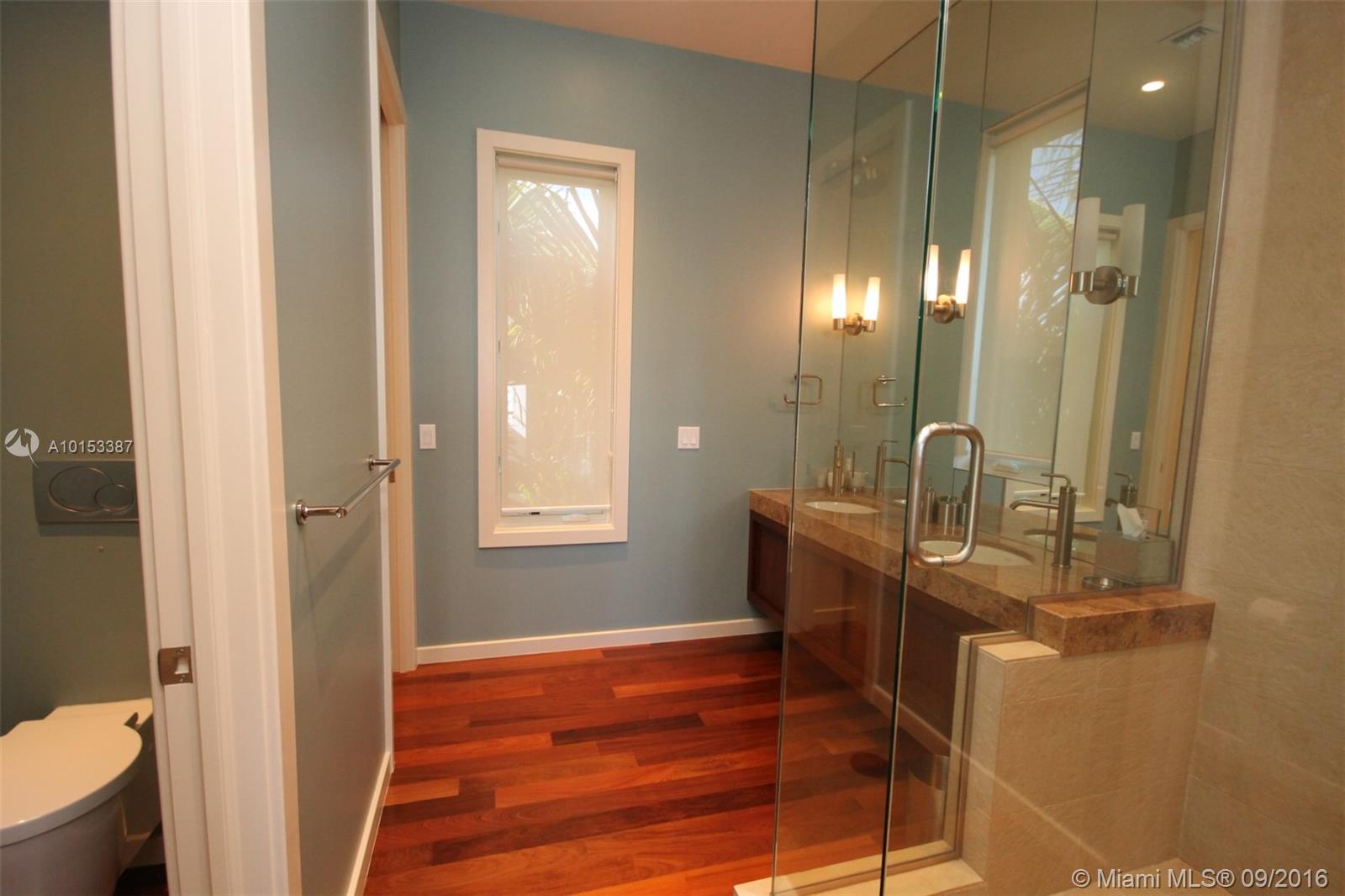 Sunset Key - Residential