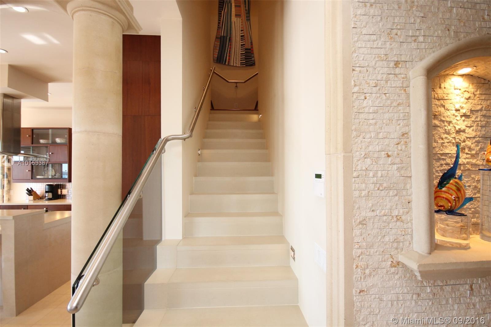 Sunset Key - Residential