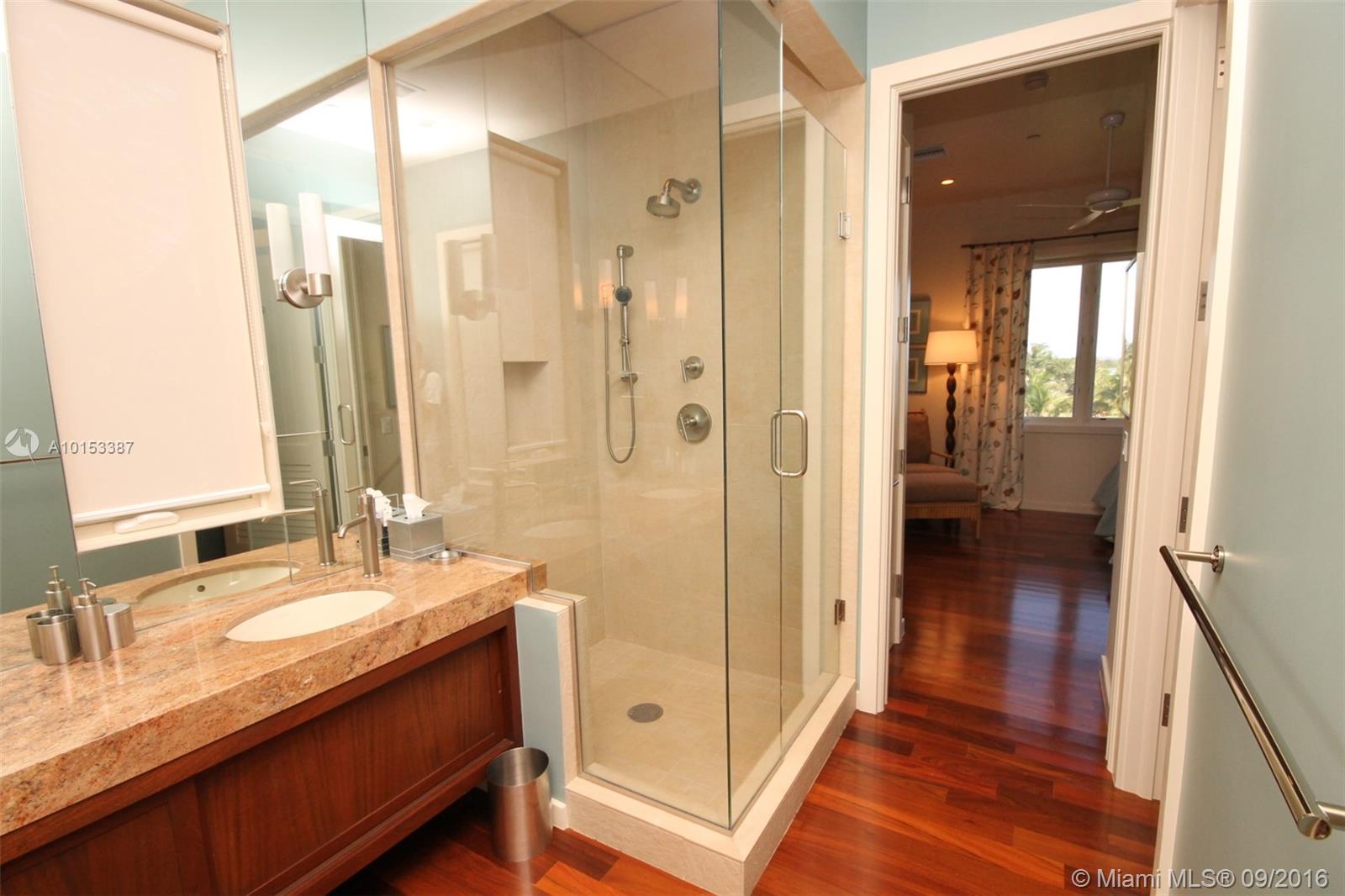 Sunset Key - Residential