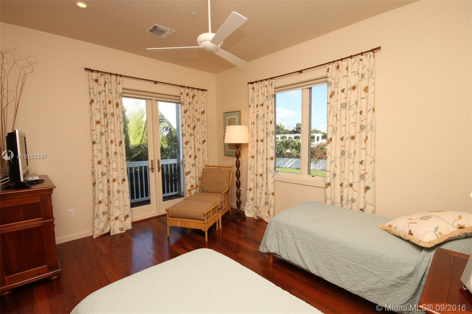 Sunset Key - Residential