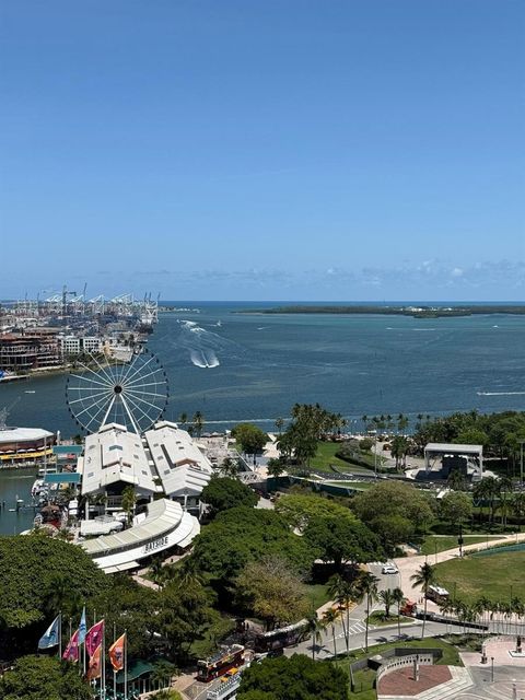 398 NE 5th St 1812 Miami FL 33132