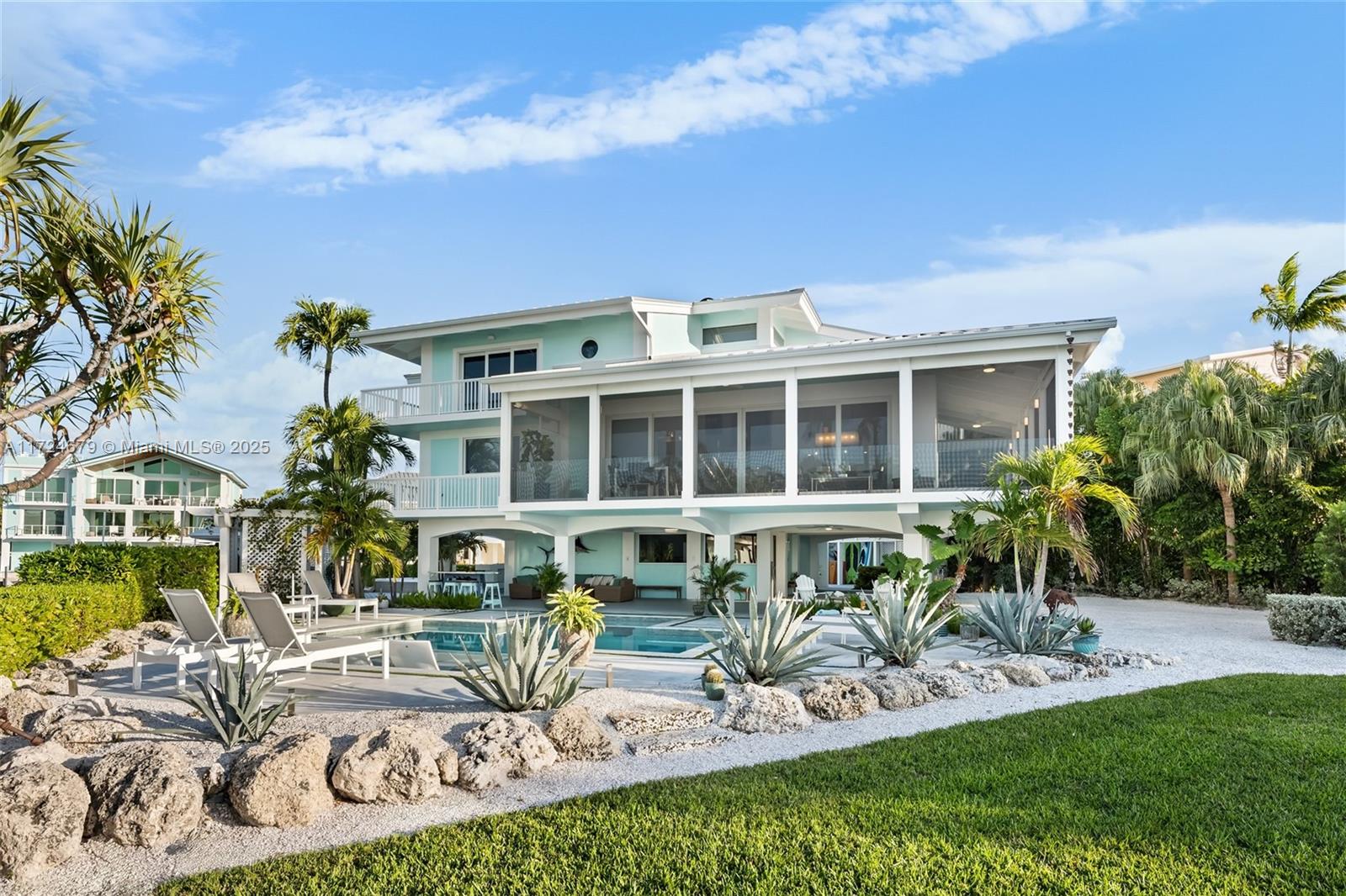 SAFETY HARBOR SEC 1 - Residential