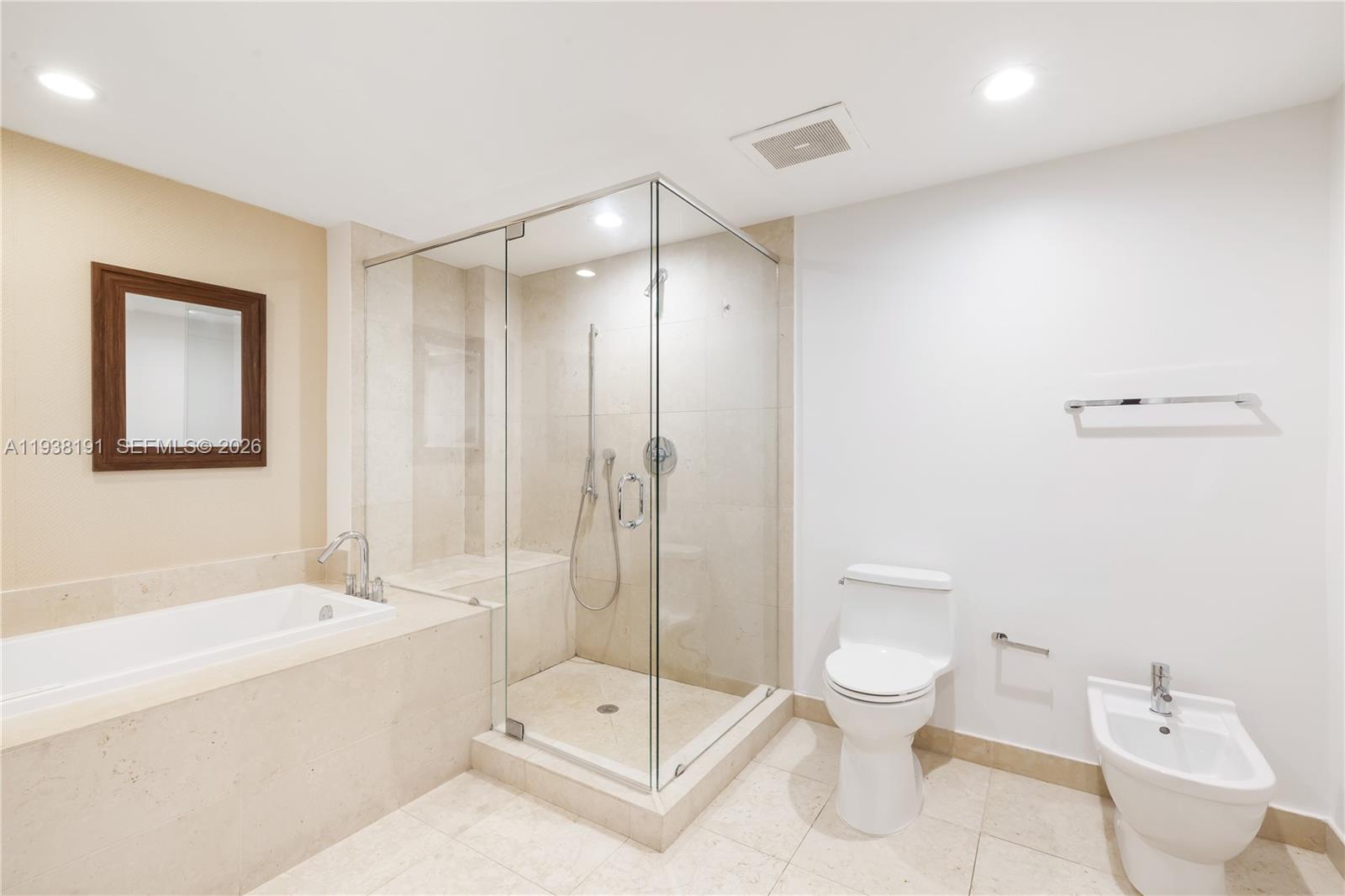 495 Brickell Ave 4605