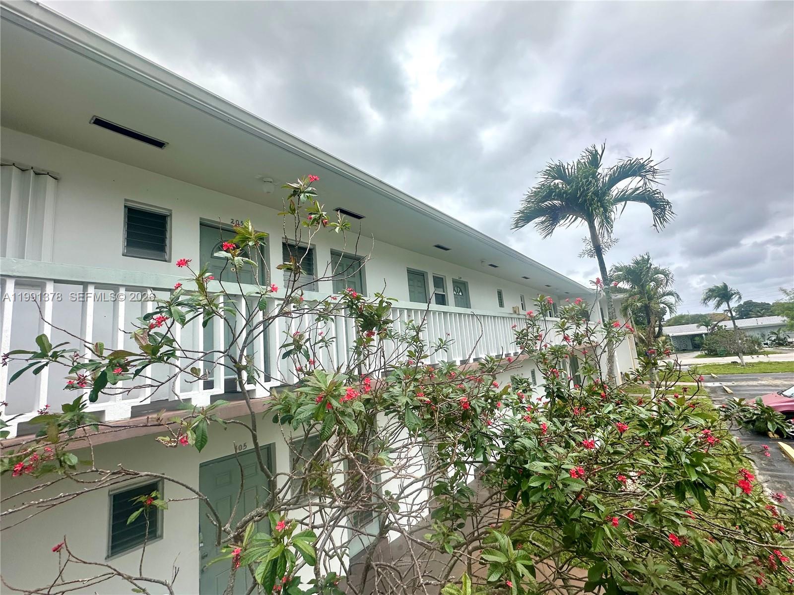 FOURTH MIRAMAR CONDO - Residential