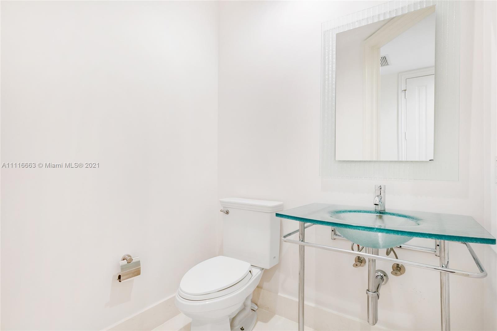 ONE WATERMARK PLACE OF TH - Residential