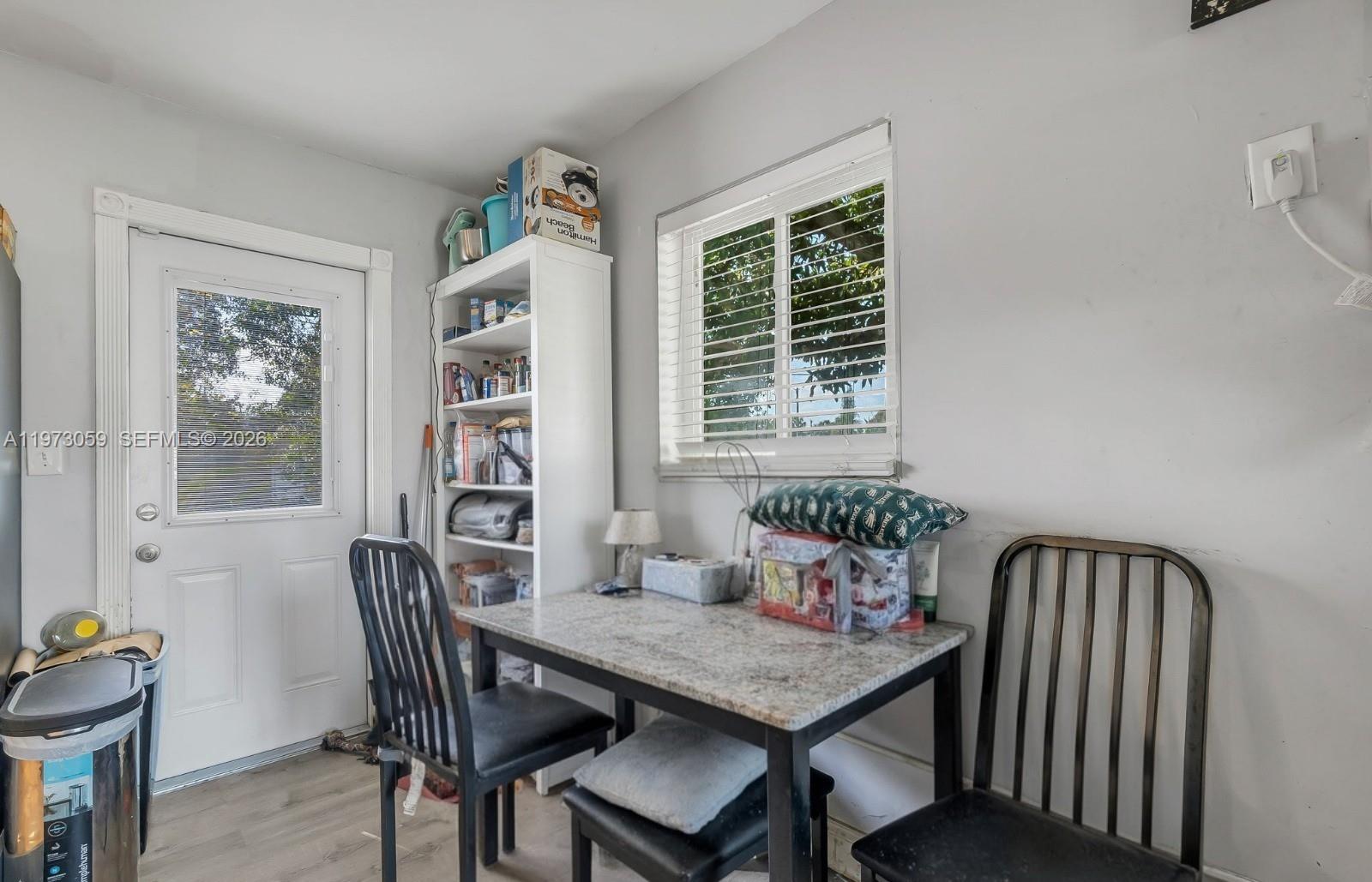 BROWARD ESTATES SEC 1 - Residential