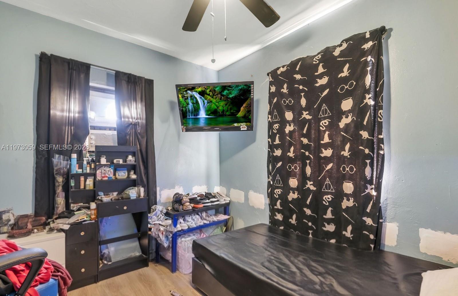 BROWARD ESTATES SEC 1 - Residential