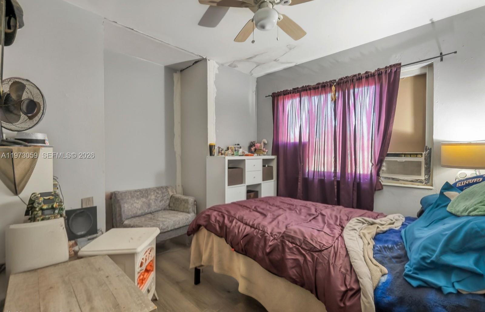 BROWARD ESTATES SEC 1 - Residential