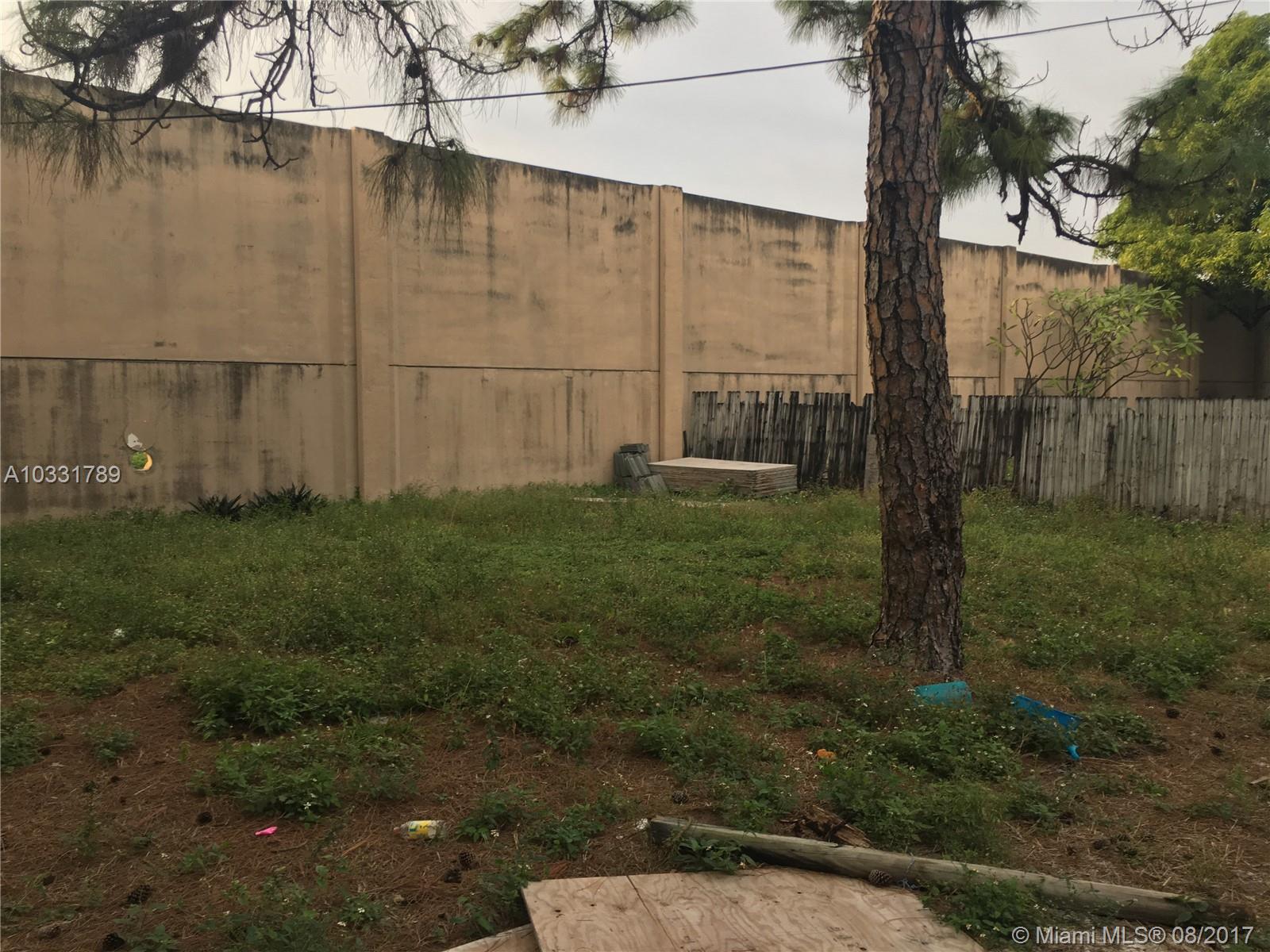 LAFAYETTE HOMESITES - Residential