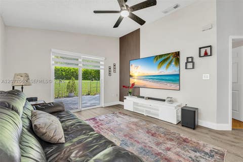 Tiny photo for 631 SW 176th Ave, Pembroke Pines, FL 33029 (MLS # A12077062)