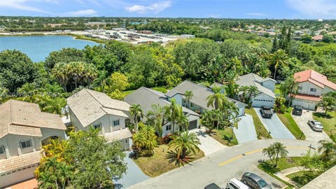 Tiny photo for 631 SW 176th Ave, Pembroke Pines, FL 33029 (MLS # A12077062)