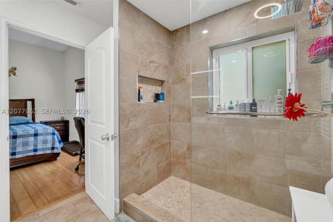 Tiny photo for 631 SW 176th Ave, Pembroke Pines, FL 33029 (MLS # A12077062)