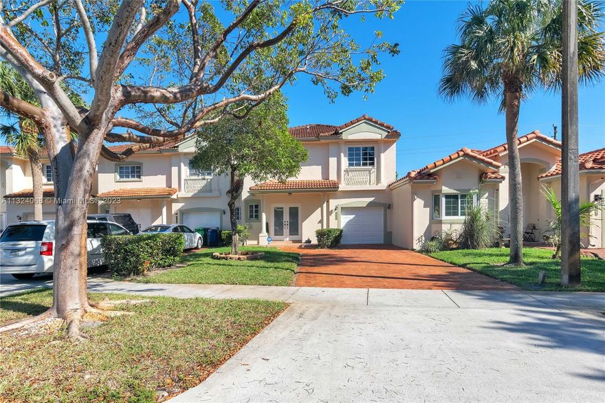 Beautiful and spacious 3 bedroom, 2.5 bathroom townhome. Located in the heart of Cooper City and next to all A rated schools. Home boasts an updated kitchen with quartz countertops, and stainlesss steel appliances. Large master bedroom with walk in closet, and updated bathroom. Fenced backyard and low HOA that includes all lawn maintenance.
