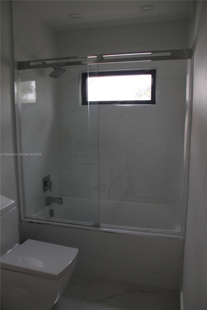 CORAL ISLES - Residential