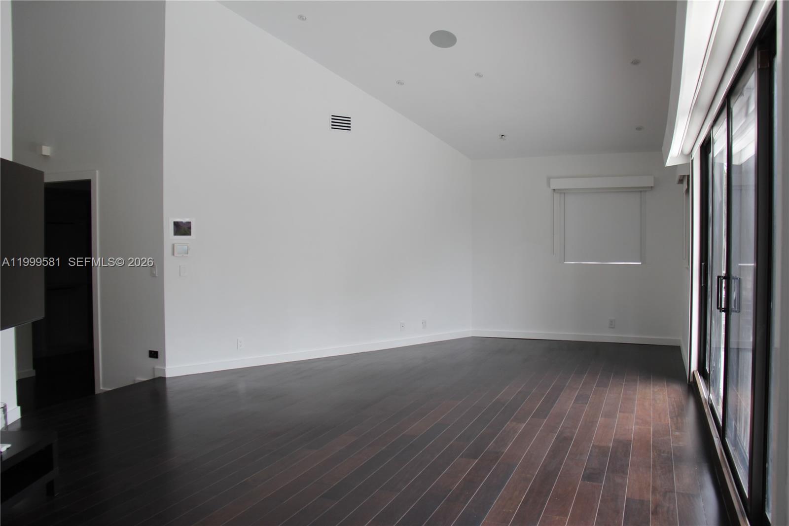 CORAL ISLES - Residential