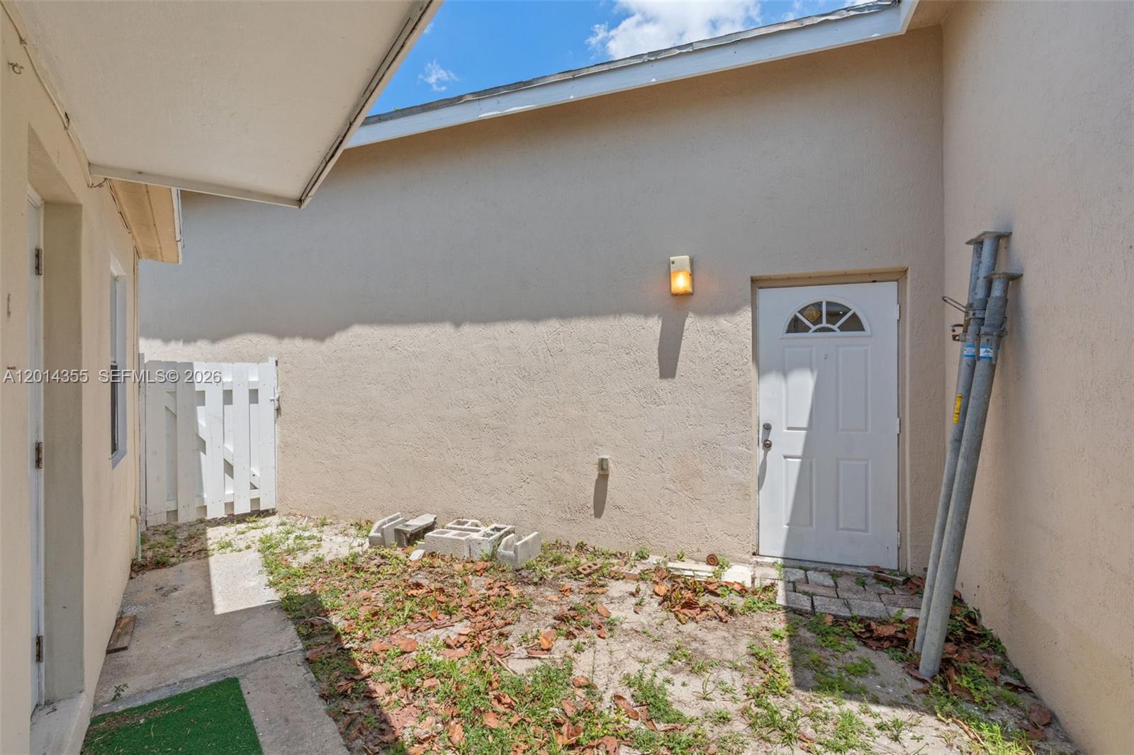 BLUE HERON PARK 4 - Residential